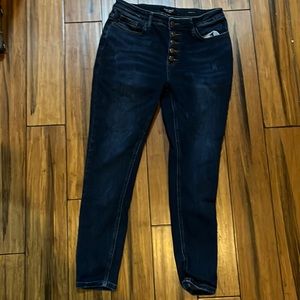 Judy Blue 11/30 skinny fit button fly